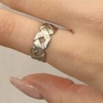 Δαχτυλίδι ανάγλυφο