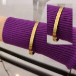 Χειροπέδα με σκαλιστό σχέδιο χρυσή